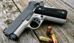 Photo d'un pistolet 9mm.
