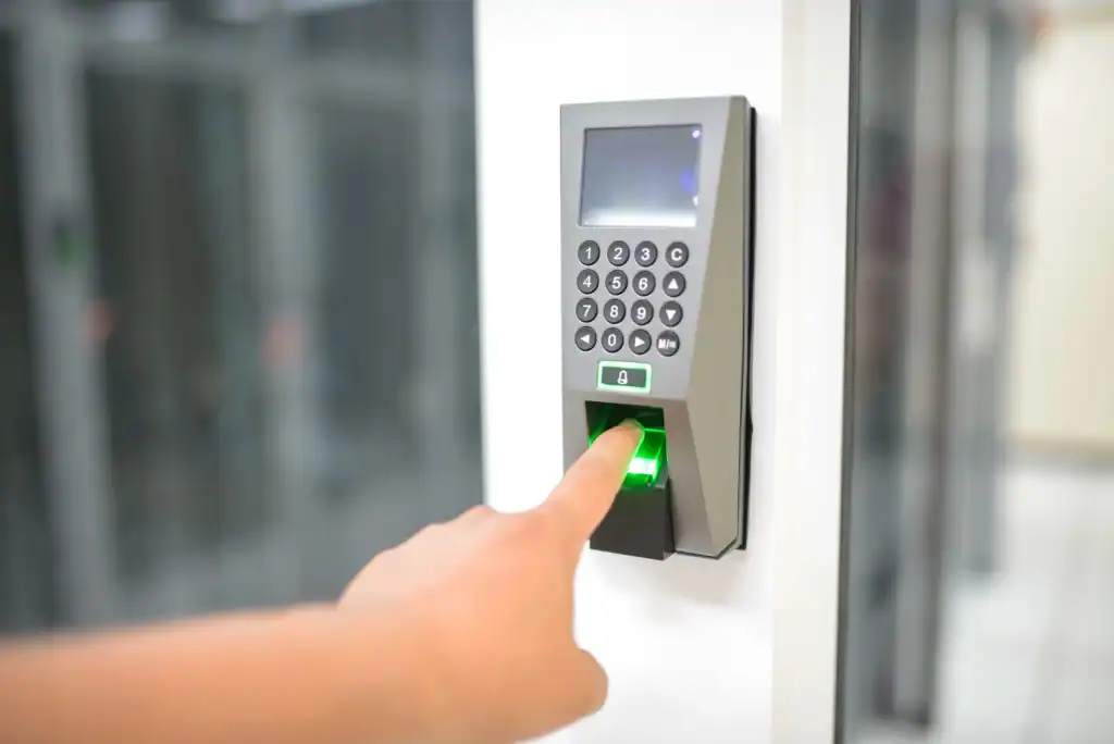 Lecteur biométrique contrôle d'accès - WeWatch Security Belgique