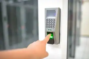 Lecteur biométrique contrôle d'accès - WeWatch Security Belgique